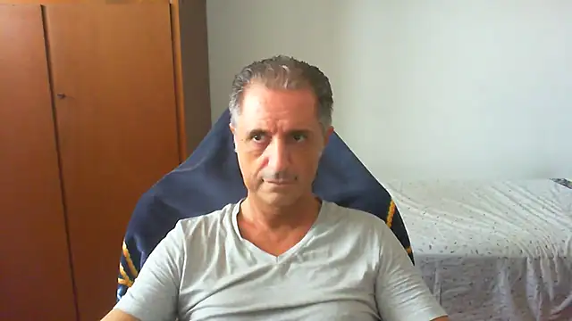 Snapshot of lliuk70mi chatting on 29, 6, 2026 lliuk70mi online show from 29, 6, 2026