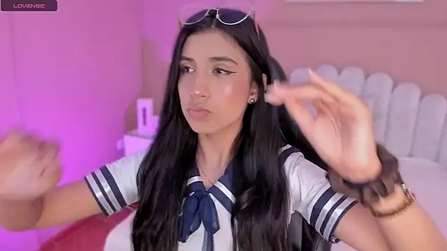 Snapshot of zia_cooper chatting on 29, 11, 2025 zia cooper online show from 29, 11, 2025