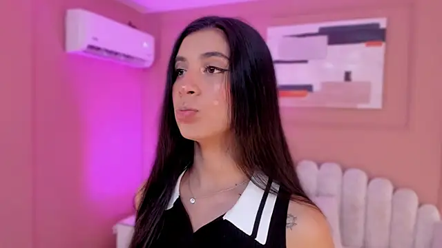 Snapshot of zia_cooper chatting on 14, 1, 2026 zia cooper online show from 14, 1, 2026