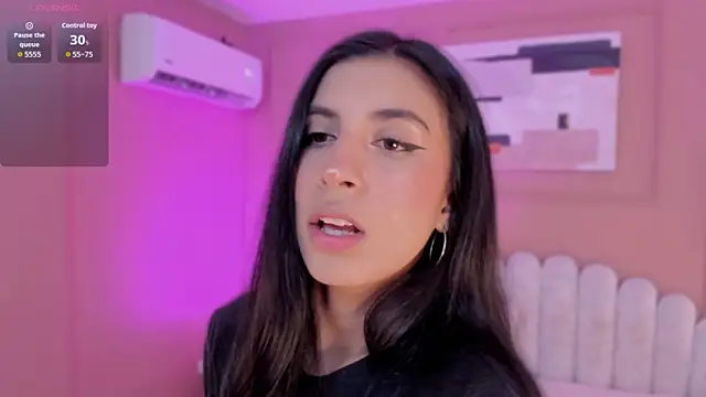 Snapshot of zia_cooper chatting on 15, 1, 2026 zia cooper online show from 15, 1, 2026