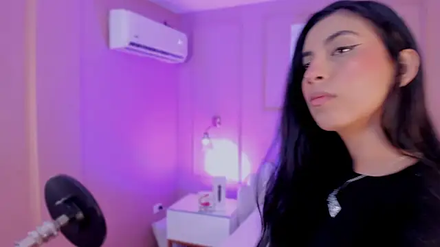 Snapshot of zia_cooper chatting on 16, 1, 2026 zia cooper online show from 16, 1, 2026