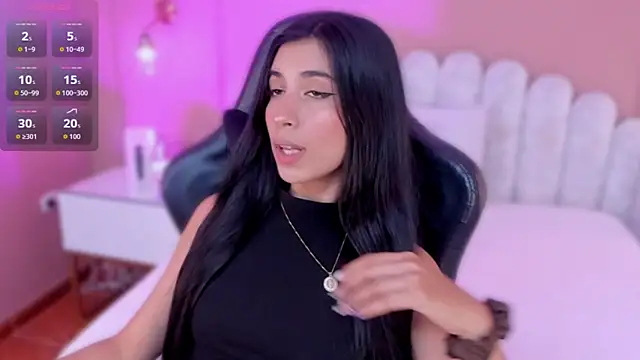 Snapshot of zia_cooper chatting on 7, 2, 2026 zia cooper online show from 7, 2, 2026