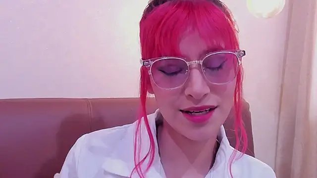 Snapshot of RedMeloddy chatting on 30, 1, 2025 RedMeloddy online show from 30, 1, 2025