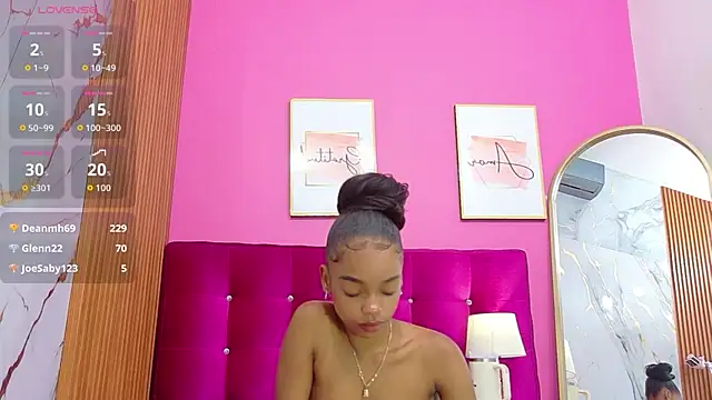Snapshot of littleebonymommy chatting on 10, 7, 2026 littleebonymommy online show from 10, 7, 2026