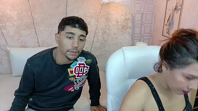 Snapshot of Annyeli chatting on 24, 10, 2025 Annyeli online show from 24, 10, 2025