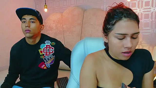 Snapshot of Annyeli chatting on 1, 11, 2025 Annyeli online show from 1, 11, 2025