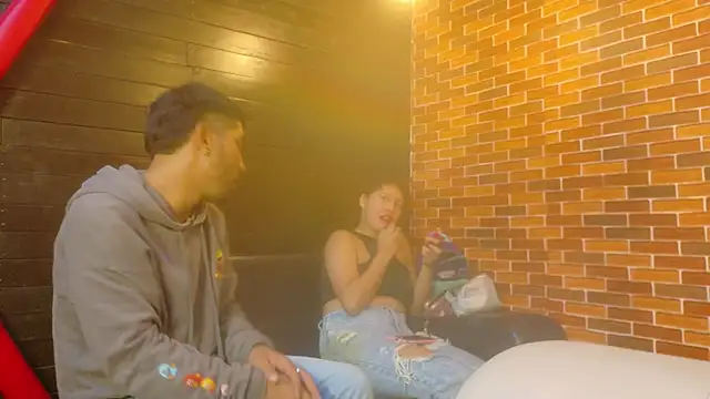 Snapshot of Annyeli chatting on 30, 11, 2025 Annyeli online show from 30, 11, 2025