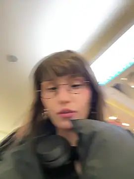 bigbabykiki online show from 16, 2, 2025