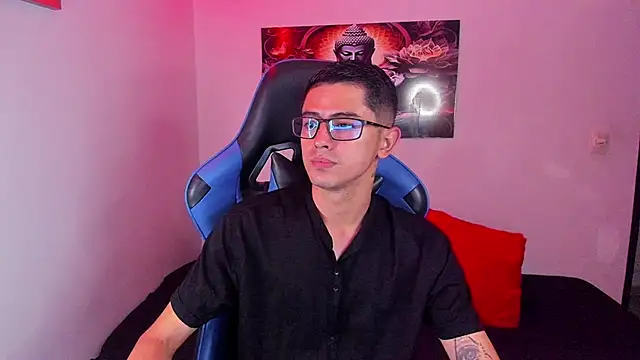 Ethan Sai    online show from 5, 11, 2025