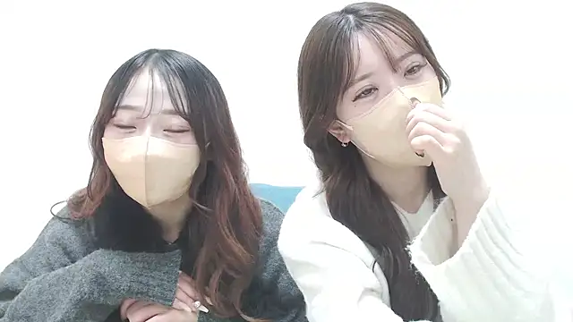 Snapshot of LOVE_MOMO_LOVE chatting on 10, 2, 2025 LOVE MOMO LOVE online show from 10, 2, 2025