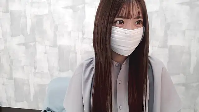 Snapshot of LOVE_MOMO_LOVE chatting on 23, 9, 2025 LOVE MOMO LOVE online show from 23, 9, 2025