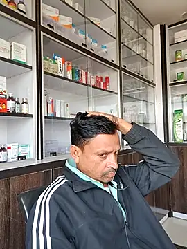 Snapshot of Raj1043 chatting on 4, 12, 2025 Raj1043 online show from 4, 12, 2025