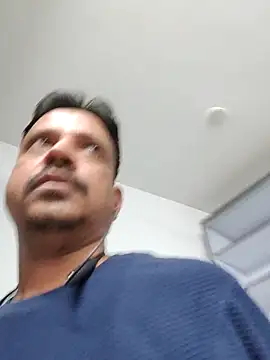 Snapshot of Raj1043 chatting on 22, 4, 2026 Raj1043 online show from 22, 4, 2026
