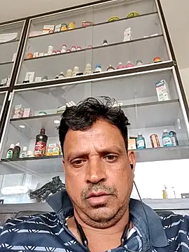 Snapshot of Raj1043 chatting on 5, 5, 2026 Raj1043 online show from 5, 5, 2026