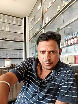 Snapshot of Raj1043 chatting on 6, 5, 2026 Raj1043 online show from 6, 5, 2026