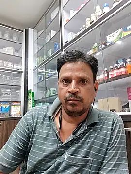 Snapshot of Raj1043 chatting on 14, 5, 2026 Raj1043 online show from 14, 5, 2026