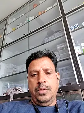Snapshot of Raj1043 chatting on 29, 5, 2026 Raj1043 online show from 29, 5, 2026