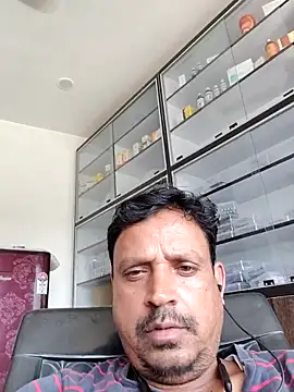 Snapshot of Raj1043 chatting on 2, 6, 2026 Raj1043 online show from 2, 6, 2026