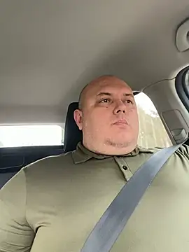 Snapshot of BigromeoXX chatting on 27, 3, 2026 BigromeoXX online show from 27, 3, 2026