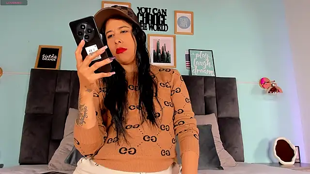 Snapshot of DulceAurora__ chatting on 14, 3, 2025 DulceAurora online show from 14, 3, 2025
