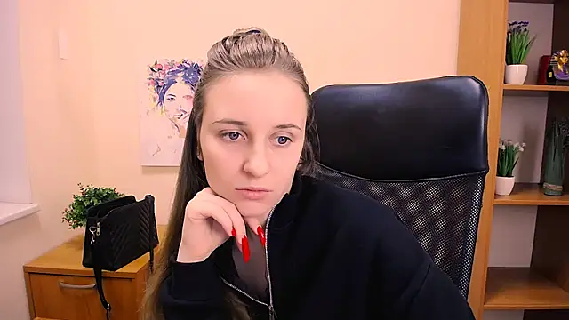  Nicole new online show from 18, 1, 2025