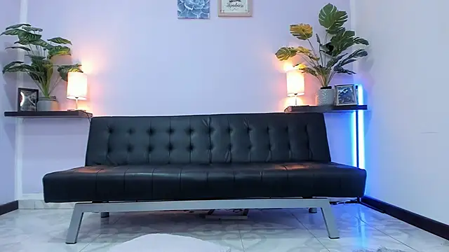 Aixaa charles online show from 19, 1, 2025