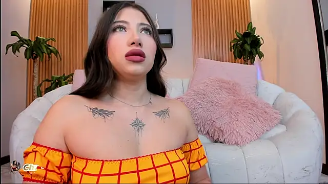 Aixaa charles online show from 7, 10, 2025