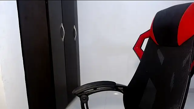 Snapshot of meghan2 chatting on 28, 9, 2025 meghan2 online show from 28, 9, 2025