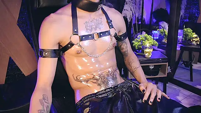 Snapshot of DemonKush-- chatting on 1, 10, 2025 DemonKush-- online show from 1, 10, 2025
