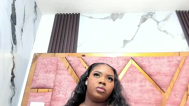 Snapshot of mia_alvares chatting on 6, 5, 2026 mia alvares online show from 6, 5, 2026
