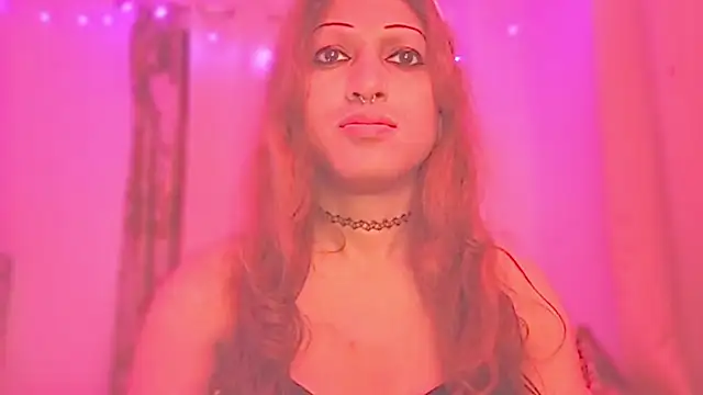 Snapshot of MmmMonikaBabie chatting on 19, 12, 2025 MmmMonikaBabie online show from 19, 12, 2025