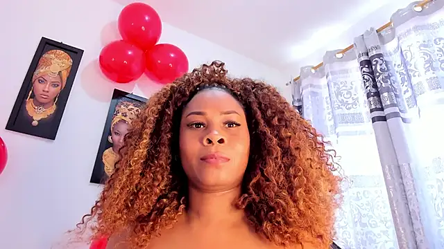 Snapshot of NatashaBenetti chatting on 26, 2, 2025 NatashaBenetti online show from 26, 2, 2025