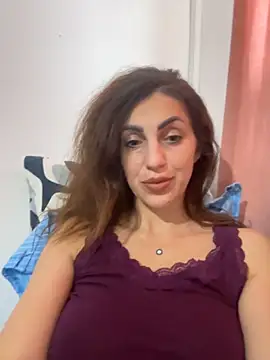 EmaSkyes online show from 21, 11, 2025