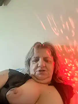 Snapshot of sweet_cats_bg chatting on 6, 2, 2025 sweet cats bg online show from 6, 2, 2025