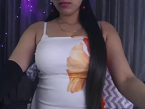 Sexy Myra18 online show from 6, 2, 2025