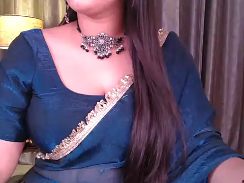 Sexy Myra18 online show from 10, 10, 2025