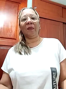 Snapshot of MATTHEW_MRANDA chatting on 15, 3, 2025 MATTHEW MRANDA online show from 15, 3, 2025