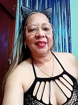 Snapshot of MATTHEW_MRANDA chatting on 18, 10, 2025 MATTHEW MRANDA online show from 18, 10, 2025