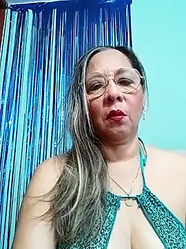 Snapshot of MATTHEW_MRANDA chatting on 21, 10, 2025 MATTHEW MRANDA online show from 21, 10, 2025