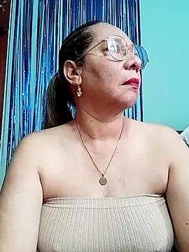 Snapshot of MATTHEW_MRANDA chatting on 22, 10, 2025 MATTHEW MRANDA online show from 22, 10, 2025