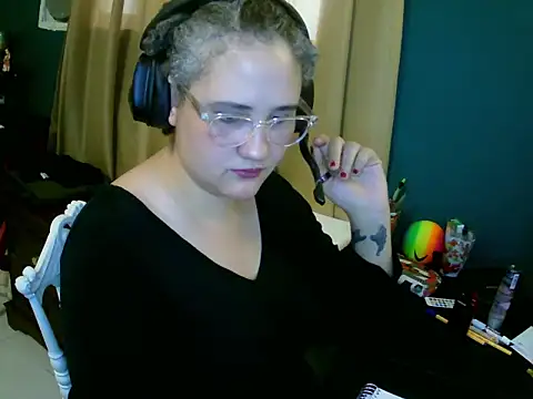 Snapshot of lolalicious_7583 chatting on 9, 2, 2026 lolalicious 7583 online show from 9, 2, 2026