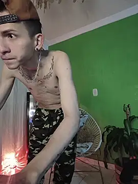 smallgiant27 online show from 19, 4, 2026