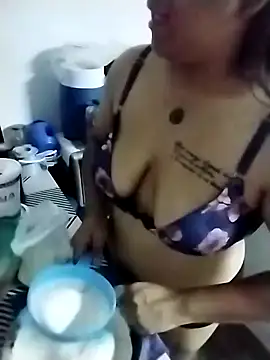 EmpaticBolillo online show from 13, 4, 2026