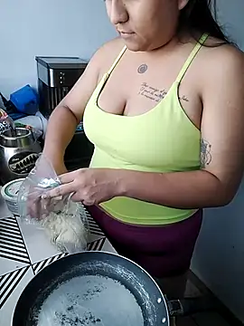 EmpaticBolillo online show from 3, 8, 2026
