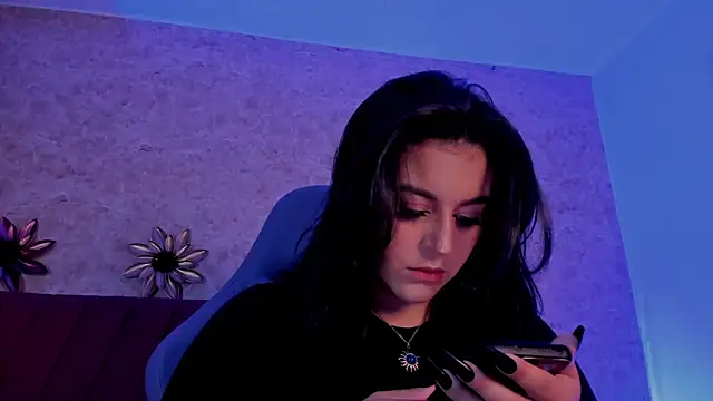 LorenaStevens online show from 13, 10, 2025