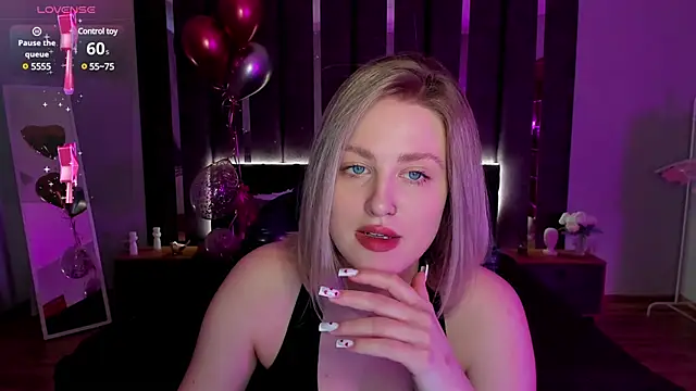  Sarah Soul  online show from 12, 3, 2025