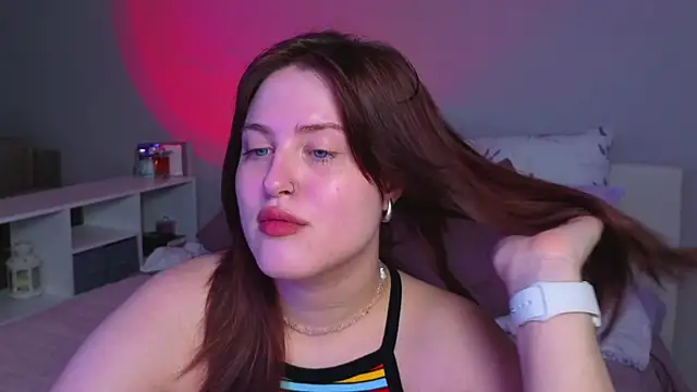 Snapshot of _Sarah_Soul_ chatting on 4, 7, 2026 Sarah Soul online show from 4, 7, 2026