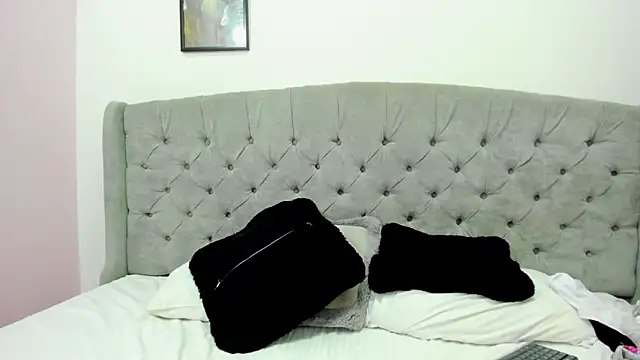 Snapshot of Valesskahall chatting on 2, 12, 2024 Valesskahall online show from 2, 12, 2024