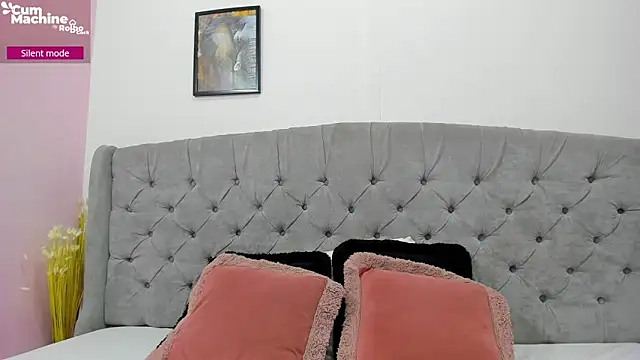 Snapshot of Valesskahall chatting on 17, 9, 2025 Valesskahall online show from 17, 9, 2025