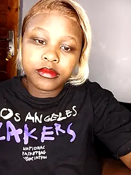 Dark Berry 26 online show from 21, 2, 2026